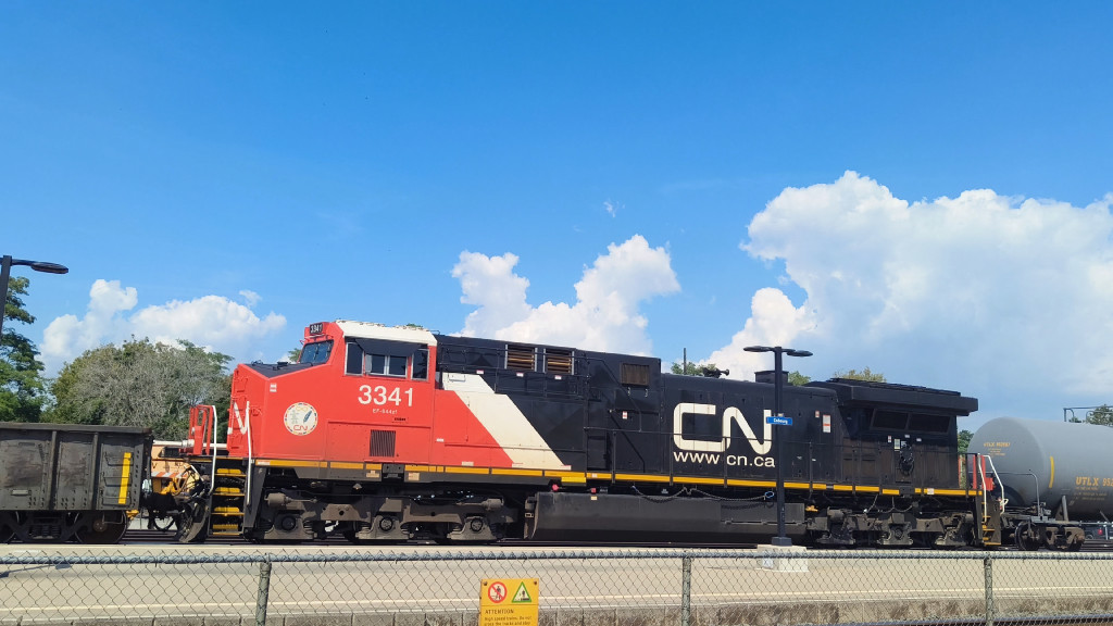 CN 3341